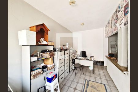 Casa à venda com 138m², 2 quartos e 3 vagas Casa à venda com 138m², 2 quartos e 3 vagasEdícula