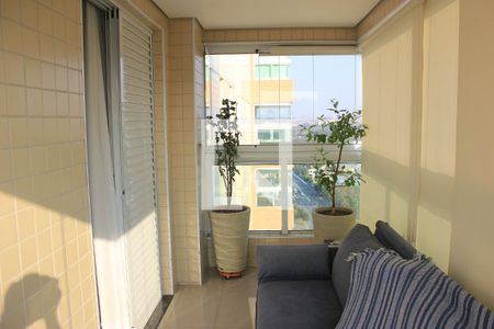 Apartamento à venda com 165m², 3 quartos e 3 vagasVaranda gourmet da sala