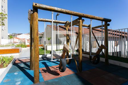 Apartamento à venda com 48m², 2 quartos e 1 vaga Apartamento à venda com 48m², 2 quartos e 1 vagaÁrea comum - Playground