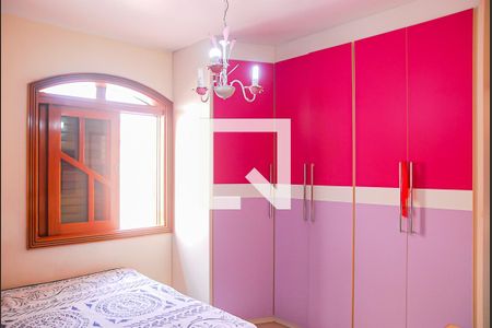 Casa à venda com 235m², 4 quartos e 3 vagas