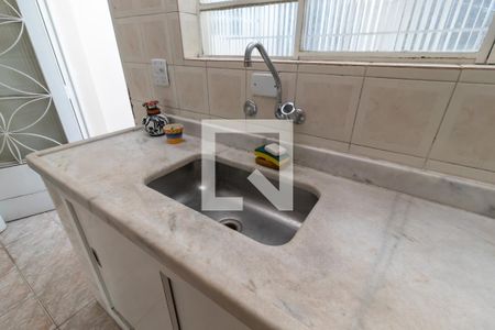 Casa à venda com 141m², 2 quartos e 2 vagasCozinha