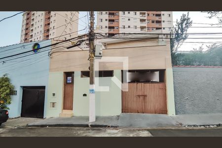 Casa à venda com 141m², 2 quartos e 2 vagasFachada