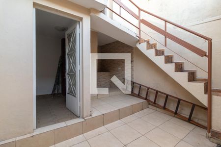 Casa à venda com 141m², 2 quartos e 2 vagasQuintal dos Fundos