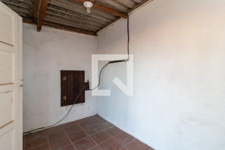 Casa à venda com 141m², 2 quartos e 2 vagasQuarto dos Fundos