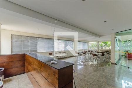 Apartamento à venda com 127m², 3 quartos e 2 vagas Apartamento à venda com 127m², 3 quartos e 2 vagasÁrea comum - Salão de festas