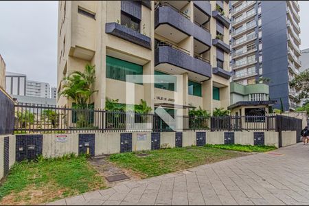 Apartamento à venda com 127m², 3 quartos e 2 vagas Apartamento à venda com 127m², 3 quartos e 2 vagasFachada