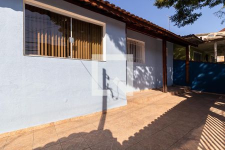 Casa à venda com 240m², 3 quartos e 4 vagasQuintal FrontalQuintal Frontal