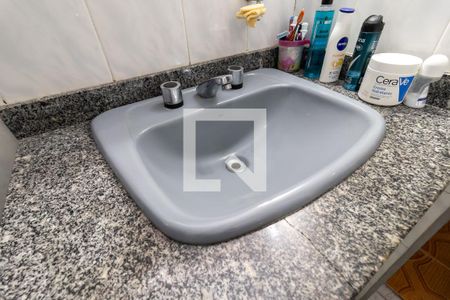 Casa à venda com 240m², 3 quartos e 4 vagasBanheiro da Suíte