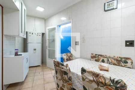 Casa à venda com 240m², 3 quartos e 4 vagasCozinha