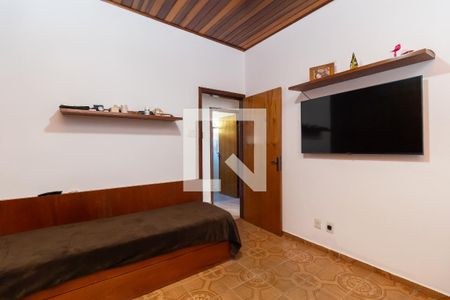 Casa à venda com 240m², 3 quartos e 4 vagasQuarto 