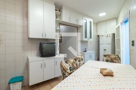 Casa à venda com 240m², 3 quartos e 4 vagasCozinha