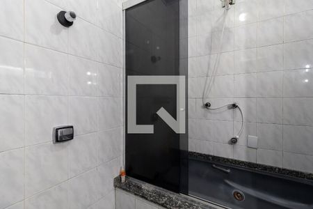 Casa à venda com 240m², 3 quartos e 4 vagasBanheiro da Suíte