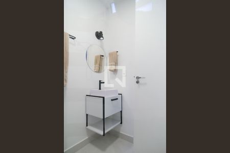 Studio à venda com 30m², 1 quarto e sem vaga Studio à venda com 30m², 1 quarto e sem vagaBanheiro