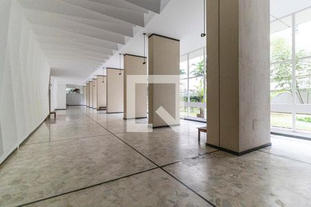 Apartamento para alugar com 163m², 2 quartos e 1 vaga Apartamento para alugar com 163m², 2 quartos e 1 vagaHall Social