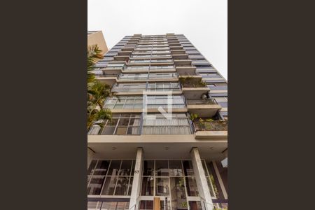 Apartamento para alugar com 163m², 2 quartos e 1 vaga Apartamento para alugar com 163m², 2 quartos e 1 vagaFachada