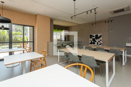 Apartamento à venda com 93m², 3 quartos e 1 vaga Apartamento à venda com 93m², 3 quartos e 1 vagaÁrea comum - Salão de festas