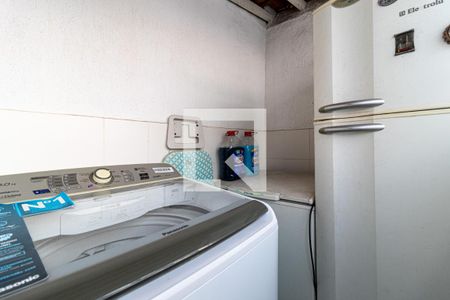 Apartamento à venda com 182m², 3 quartos e 2 vagas Apartamento à venda com 182m², 3 quartos e 2 vagasTerraço