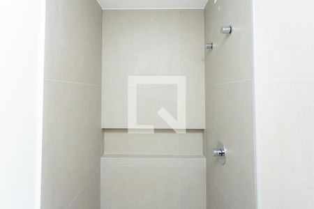 Apartamento à venda com 71m², 2 quartos e 1 vaga Apartamento à venda com 71m², 2 quartos e 1 vagaBanheiro