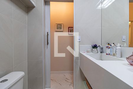 Apartamento à venda com 70m², 2 quartos e sem vaga Apartamento à venda com 70m², 2 quartos e sem vagaBanheiro