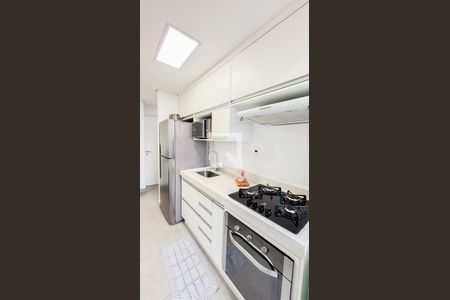 Apartamento à venda com 52m², 2 quartos e 1 vaga Apartamento à venda com 52m², 2 quartos e 1 vagaCozinha