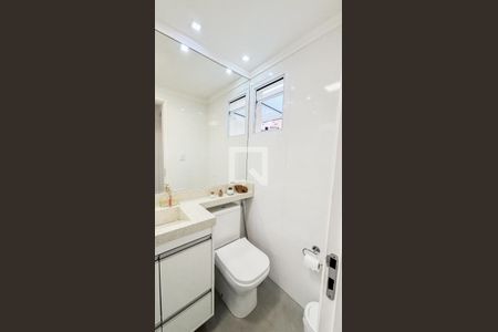 Apartamento à venda com 52m², 2 quartos e 1 vaga Apartamento à venda com 52m², 2 quartos e 1 vagaBanheiro