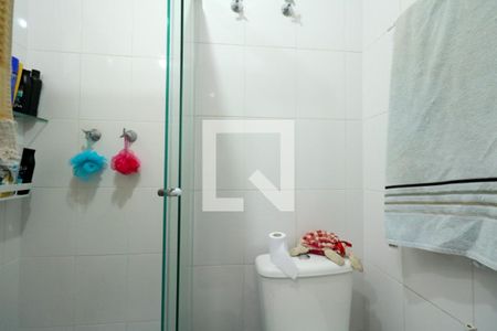 Apartamento à venda com 84m², 3 quartos e 2 vagas Apartamento à venda com 84m², 3 quartos e 2 vagasBanheiro da Suíte