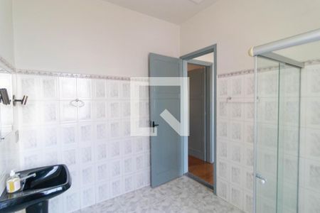 Casa à venda com 274m², 4 quartos e 8 vagas Casa à venda com 274m², 4 quartos e 8 vagasBanheiro 02