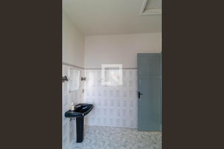 Casa à venda com 274m², 4 quartos e 8 vagas Casa à venda com 274m², 4 quartos e 8 vagasBanheiro 02