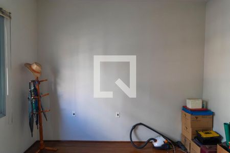 Casa à venda com 274m², 4 quartos e 8 vagas Casa à venda com 274m², 4 quartos e 8 vagasQuarto 02