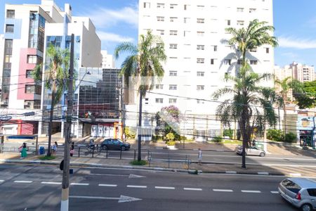 Casa à venda com 274m², 4 quartos e 8 vagas Casa à venda com 274m², 4 quartos e 8 vagasVista do Quarto 02