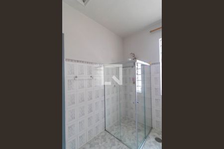 Casa à venda com 274m², 4 quartos e 8 vagas Casa à venda com 274m², 4 quartos e 8 vagasBanheiro 02