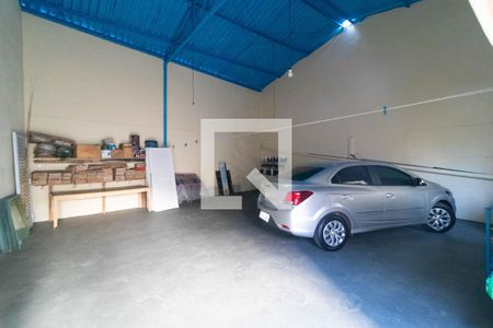 Casa à venda com 274m², 4 quartos e 8 vagas Casa à venda com 274m², 4 quartos e 8 vagasSalão