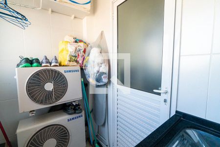 Apartamento à venda com 73m², 2 quartos e 2 vagas Apartamento à venda com 73m², 2 quartos e 2 vagasÁrea de Serviço