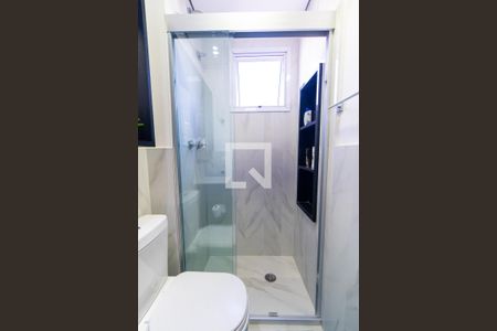 Apartamento à venda com 73m², 2 quartos e 2 vagas Apartamento à venda com 73m², 2 quartos e 2 vagasBanheiro Social Detalhe