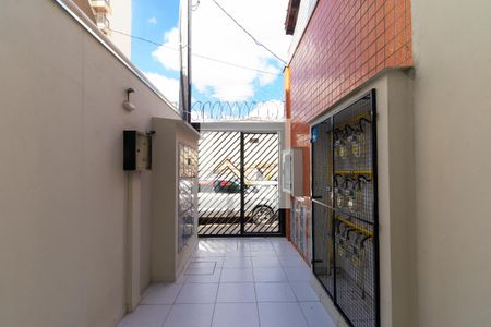 Casa de condomínio para alugar com 57m², 2 quartos e sem vagaÁrea comum