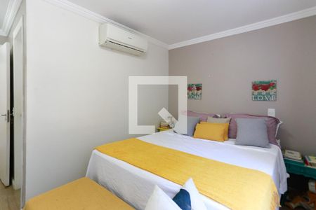 Apartamento à venda com 87m², 3 quartos e 2 vagas Apartamento à venda com 87m², 3 quartos e 2 vagasSuíte