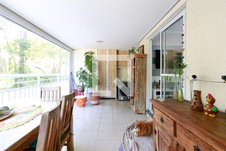 Apartamento à venda com 87m², 3 quartos e 2 vagas Apartamento à venda com 87m², 3 quartos e 2 vagasSacada