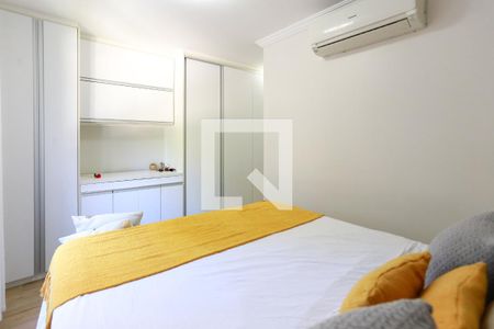 Apartamento à venda com 87m², 3 quartos e 2 vagas Apartamento à venda com 87m², 3 quartos e 2 vagasSuíte