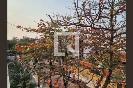 Apartamento à venda com 180m², 3 quartos e 3 vagas Apartamento à venda com 180m², 3 quartos e 3 vagasVista da Varanda