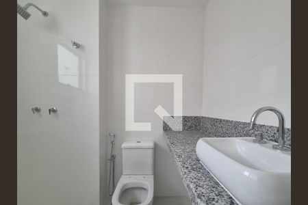 Apartamento à venda com 180m², 3 quartos e 3 vagas Apartamento à venda com 180m², 3 quartos e 3 vagasBanheiro da Suíte 3