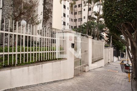 Apartamento à venda com 54m², 2 quartos e 1 vagaFrente
