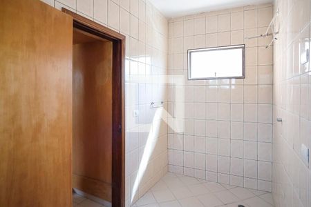 Casa à venda com 343m², 3 quartos e 6 vagasBanheiro da suíte