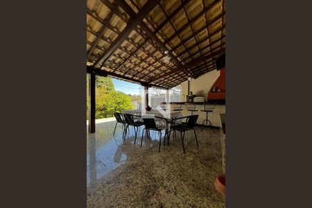 Casa para alugar com 1113m², 3 quartos e 4 vagas