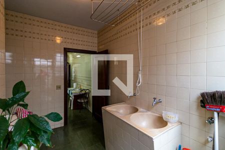 Casa à venda com 450m², 4 quartos e 4 vagasÁrea de serviço