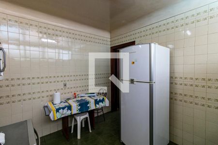 Casa à venda com 450m², 4 quartos e 4 vagasCozinha