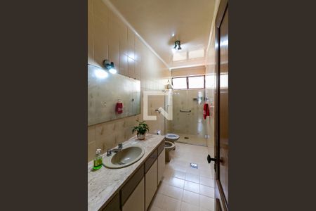 Casa à venda com 450m², 4 quartos e 4 vagasBanheiro