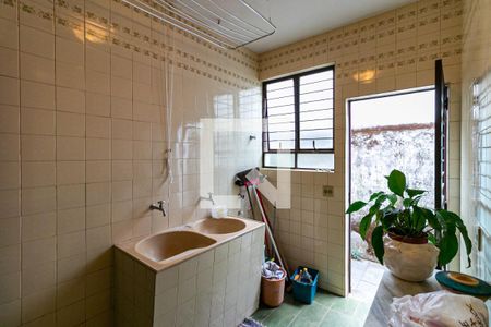 Casa à venda com 450m², 4 quartos e 4 vagasÁrea de serviço