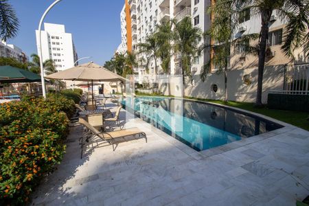 Apartamento à venda com 49m², 2 quartos e 1 vagaÁrea comum - Piscina