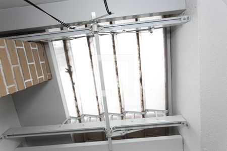 Casa de condomínio à venda com 55m², 3 quartos e 1 vaga Casa de condomínio à venda com 55m², 3 quartos e 1 vagaTeto Retrátil