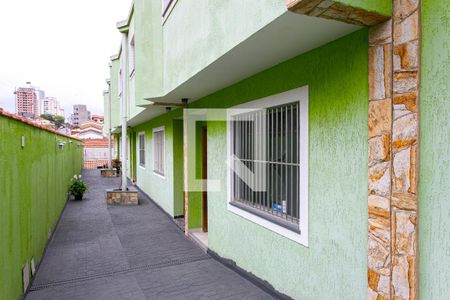 Casa de condomínio à venda com 55m², 3 quartos e 1 vaga Casa de condomínio à venda com 55m², 3 quartos e 1 vagaÁrea Comum - Corredor